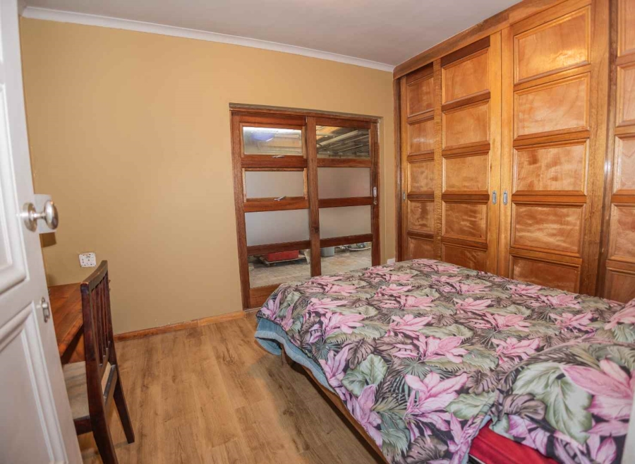 To Let 3 Bedroom Property for Rent in Protea Heights Western Cape